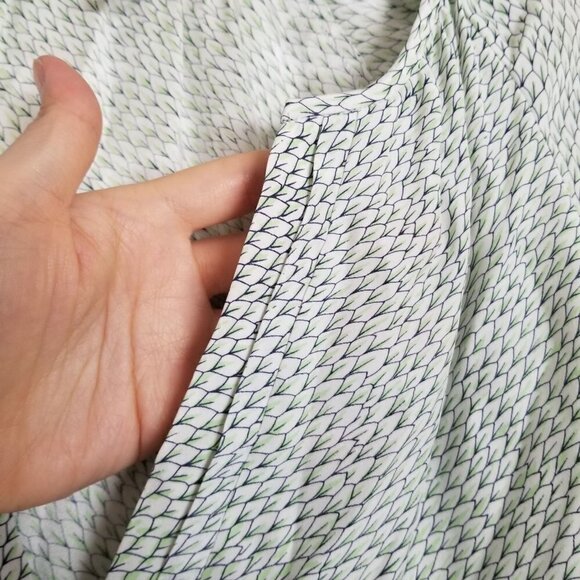 Joie Coralee Silk V Neck 3/4 Sleeve Blouse Top XS - Picture 6 of 12